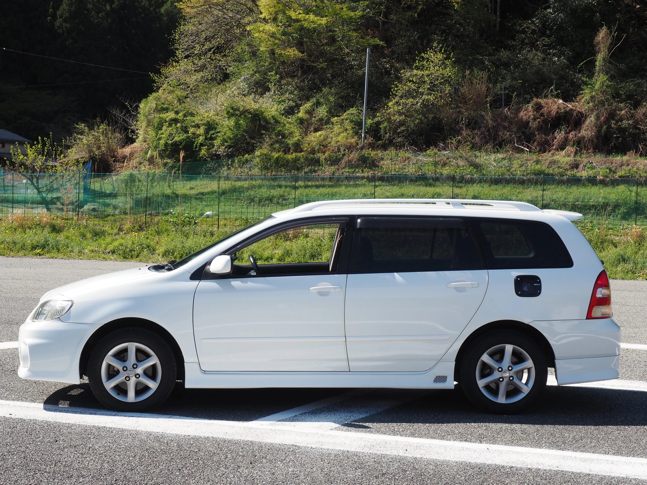 For Sale: Toyota Corolla Fielder Z Aero Tourer with Option