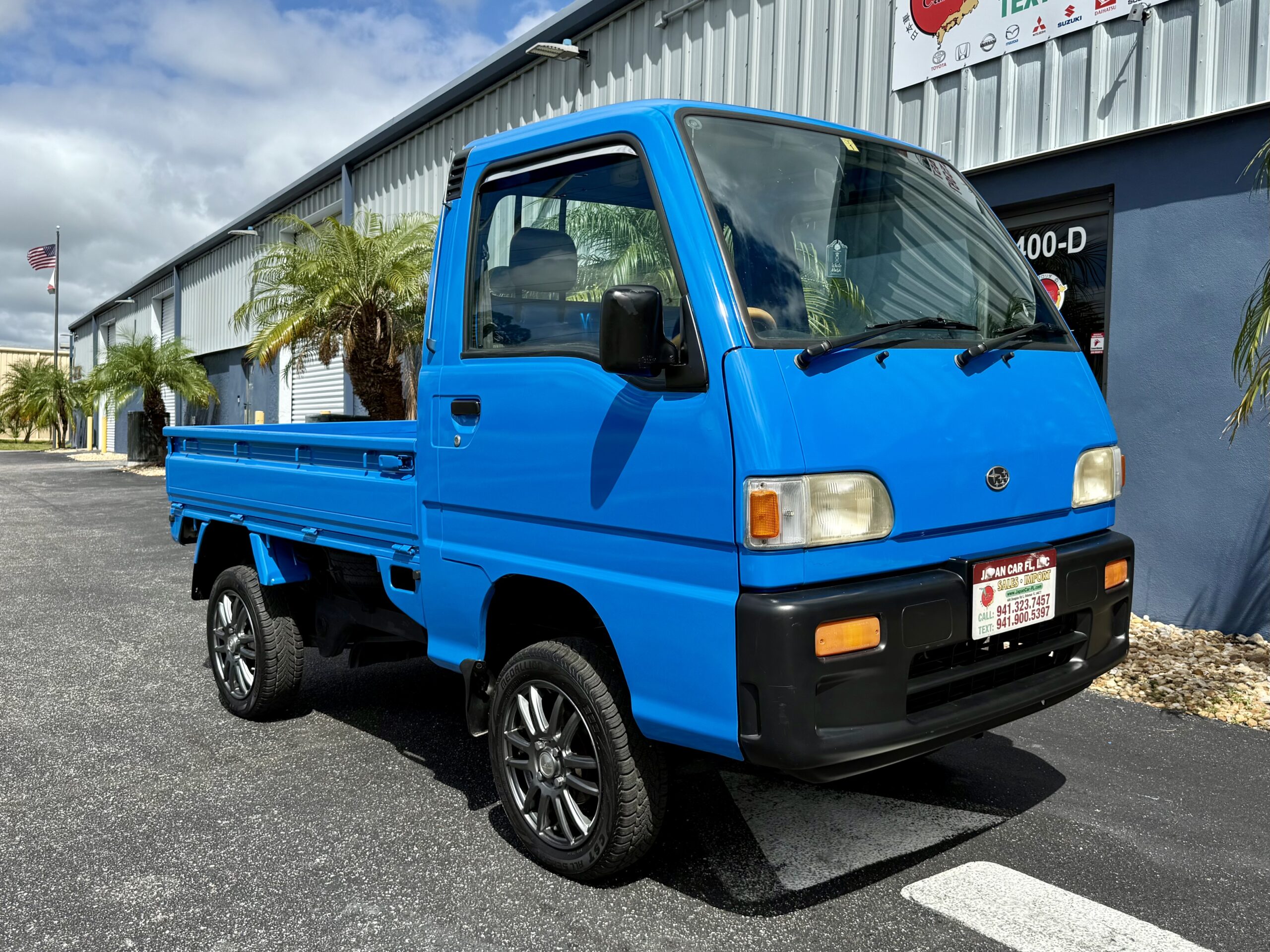 For Sale: 1996 Subaru Sambar Kei Truck 4WD, 5 Speed Manual