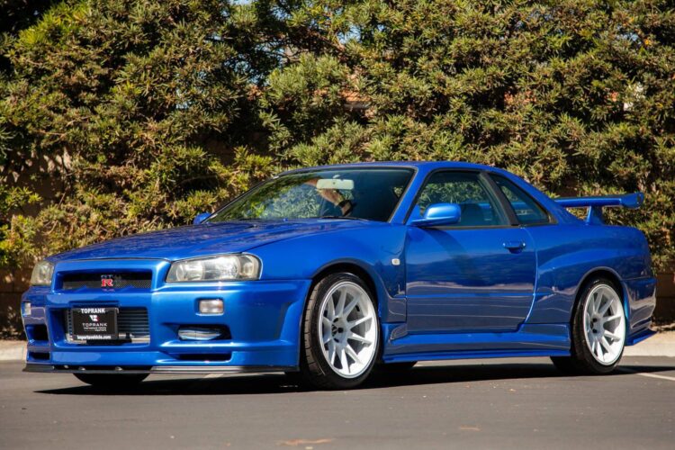 JDM – 2002 ニッサンスカイラインGT-R (R34) 2002 Nissan Skyline | Toprank Importers