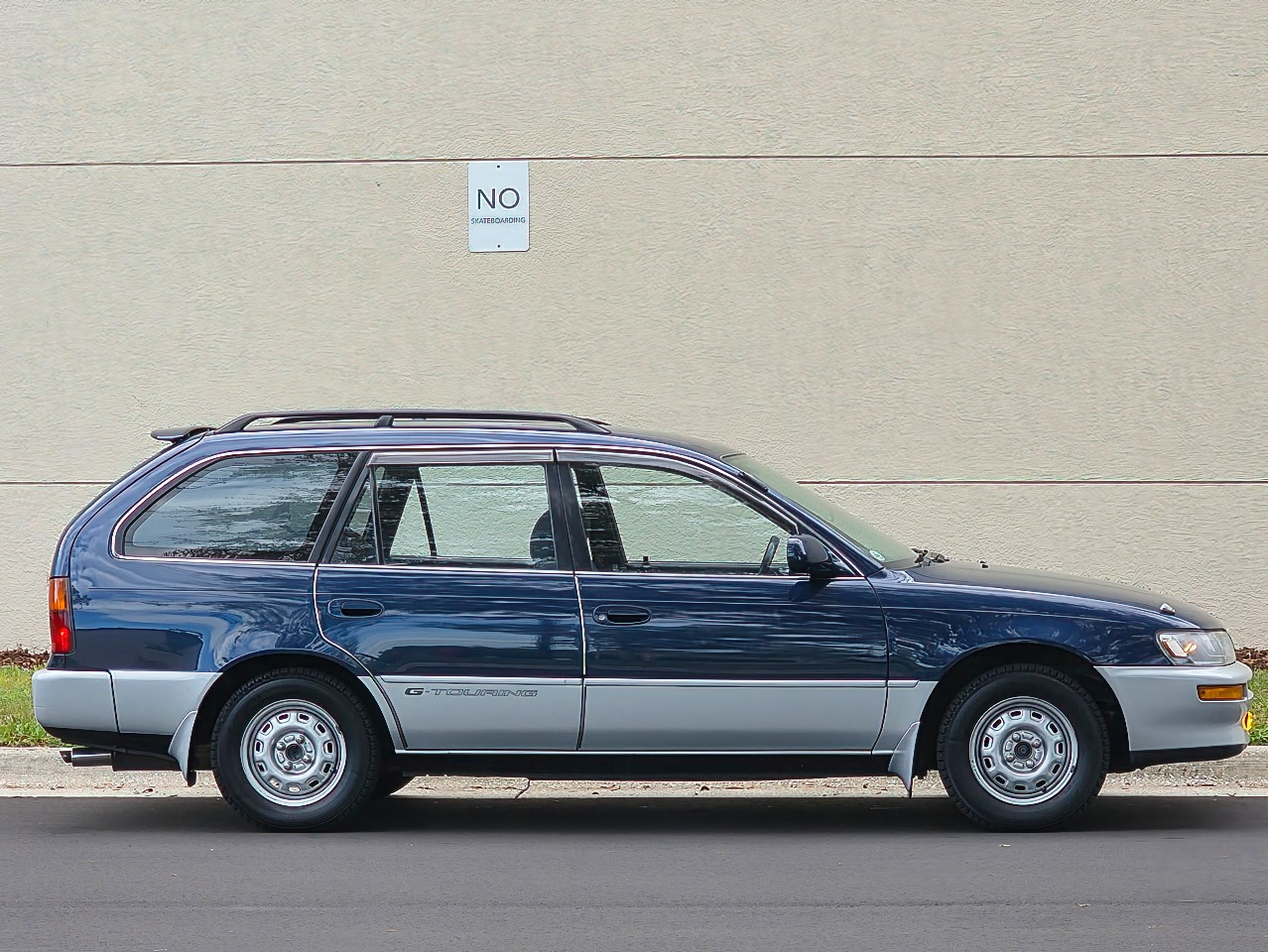 For Sale: 1996 Toyota Corolla Wagon G Touring Manual » JDMBUYSELL