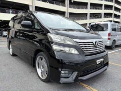JDM 2010 Toyota Vellfire 2.4Z Platinum Selection II for sale