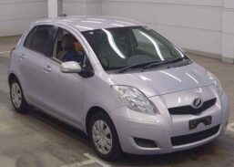 JDM 2008 TOYOTA VITZ F for sale