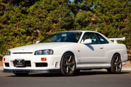 JDM 1999 Nissan Skyline 25GT Turbo for sale