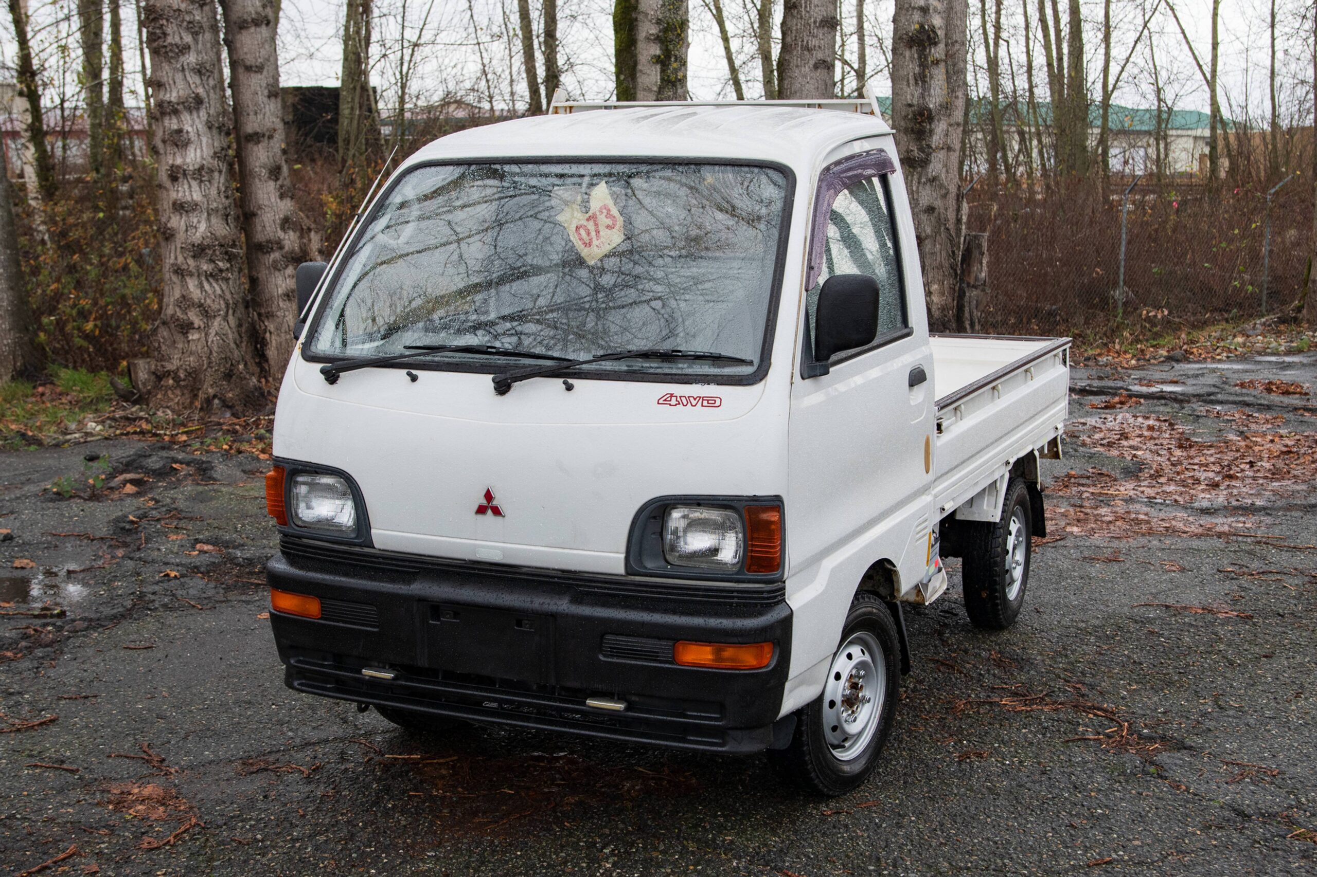 JDM 1995 Mitsubishi Minicab for sale