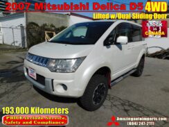 JDM 2007 Mitsubishi Delica D5 4WD Lift w/Dual Sliding Door 193