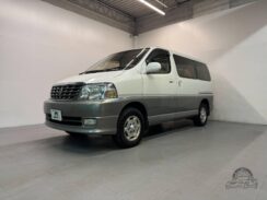 JDM Toyota Grand HiAce Limited Prestige Edition 2000 for sale