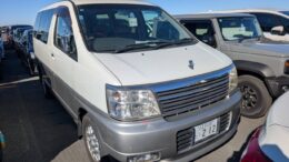 JDM Nissan Elgrand 4WD X Limited 2001 for sale